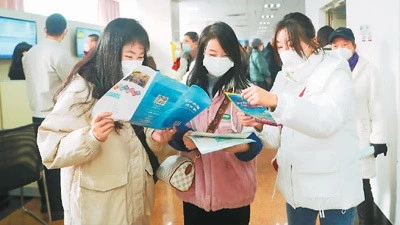 2022考研:考生纷纷咳嗽,监考老师哭