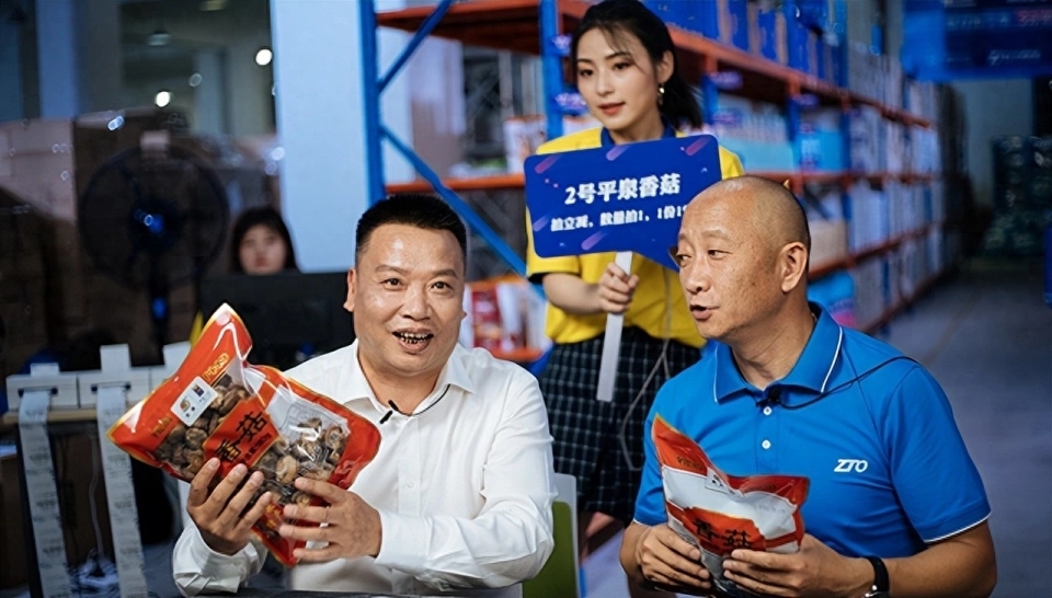 高秀敏:我和我的已婚丈夫何庆奎一起生活了14年,直到我去世,我都没有时间和赵本山和解