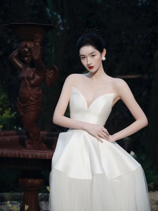 梦幻联动！王菲陈奕迅甄子丹女儿合作新歌