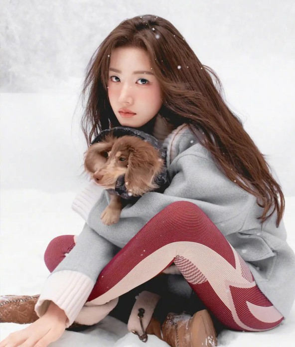 香港知名女星嫁入豪门坚持拍剧，内地综艺晒幸福，直播带货创佳绩