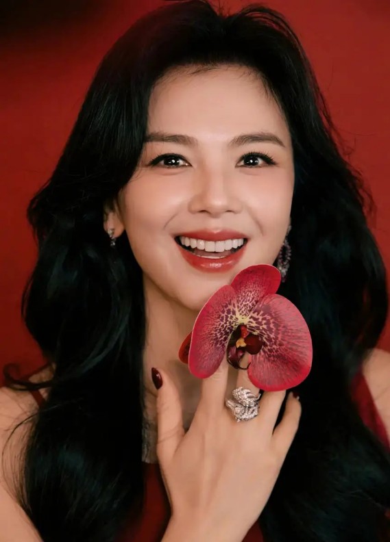 驻外高薪背后，那些破防瞬间