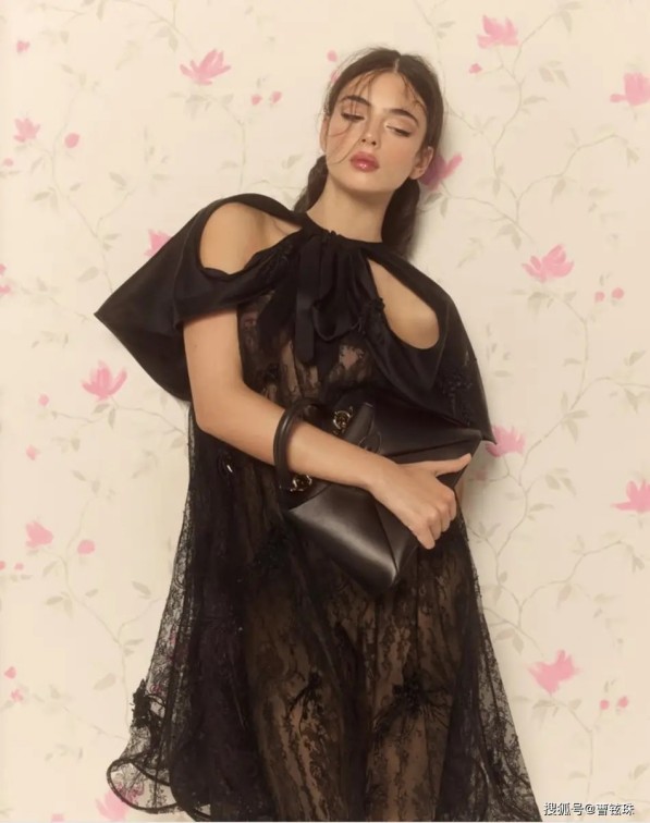 苹果即将告别库克时代，新任掌门人正面临哪些关键转折？